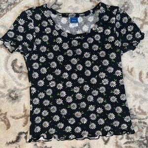 Old Navy Daisy Printed‎ Rib-Knit Lettuce-Edge T-Shirt for Girls XS 5